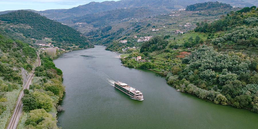 Remarkable Riverside Scenery